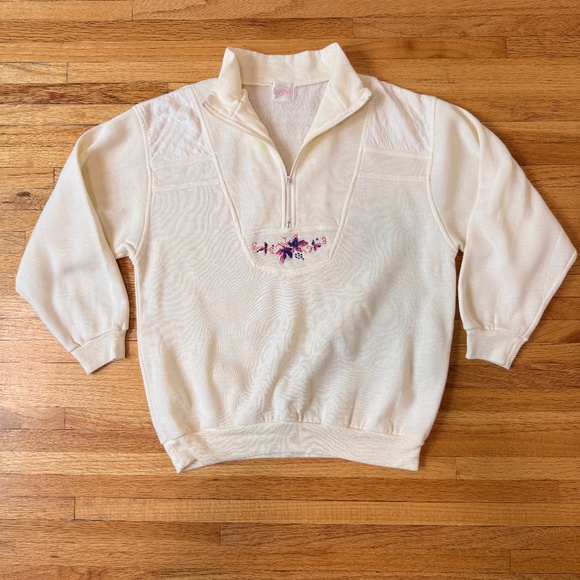 Vintage 90s Cream Embroidered Quarter-Zip Fleece Sweatshirt - Picture 1 of 8